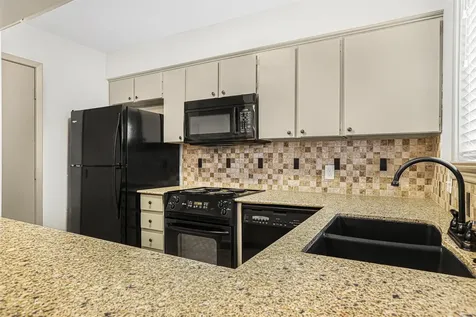 4410 T C Jester Boulevard 13 Houston TX 77018