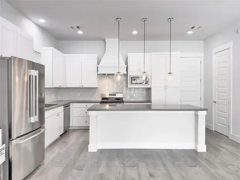 1602 Westside Gardens Lane Houston TX 77055