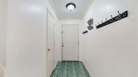 7106 Bayou Crest Drive Houston TX 77088