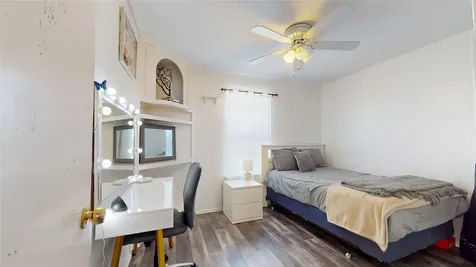 7106 Bayou Crest Drive Houston TX 77088