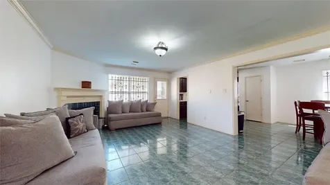 7106 Bayou Crest Drive Houston TX 77088