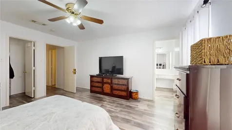 7106 Bayou Crest Drive Houston TX 77088