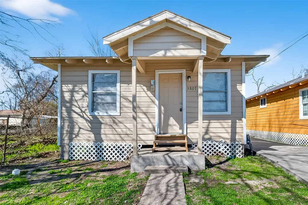 3807 Love Street Houston TX 77026