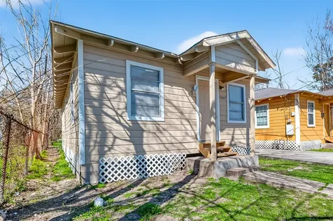 3807 Love Street Houston TX 77026