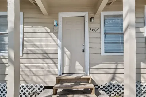3807 Love Street Houston TX 77026