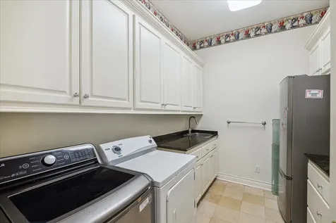 38 Scotsmoor Court Sugar Land TX 77479