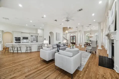 38 Scotsmoor Court Sugar Land TX 77479