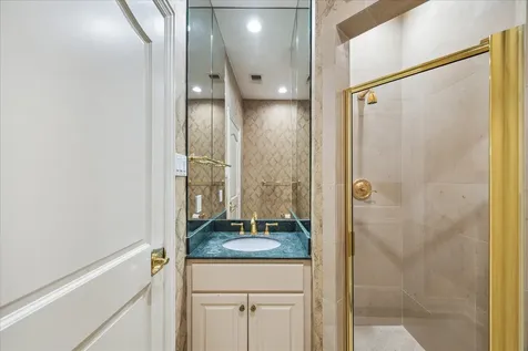 38 Scotsmoor Court Sugar Land TX 77479