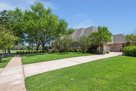38 Scotsmoor Court Sugar Land TX 77479
