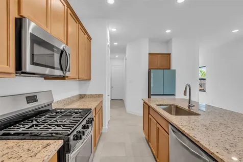 10607 Katherine Lake Drive Missouri City TX 77459