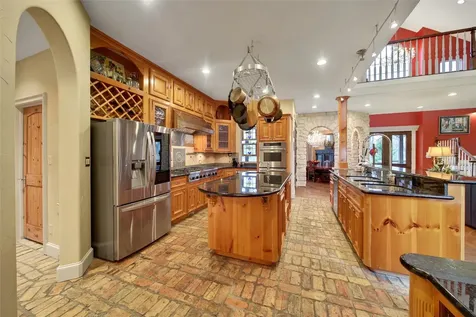 20011 Hilltop Ranch Drive Montgomery TX 77316