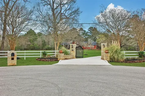 20011 Hilltop Ranch Drive Montgomery TX 77316