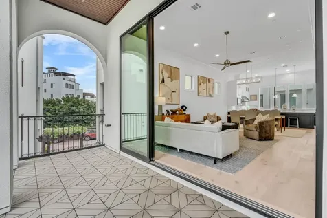 5334 Paseo Caceres Drive Houston TX 77007