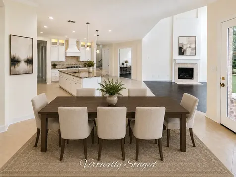 2 Chalice Trail Sugar Land TX 77498