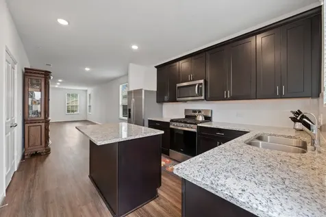 350 Shady Cedar Hill Lane Willis TX 77378