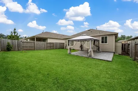 350 Shady Cedar Hill Lane Willis TX 77378