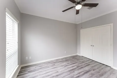 3215 Holly Thicket Drive Houston TX 77042