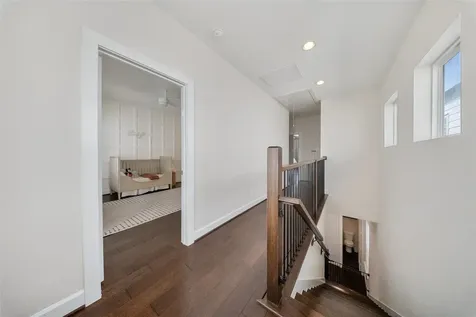 845 Fisher Street F Houston TX 77018