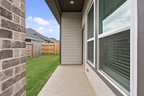 19348 Poppy Village Circle Magnolia TX 77355