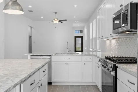 19348 Poppy Village Circle Magnolia TX 77355