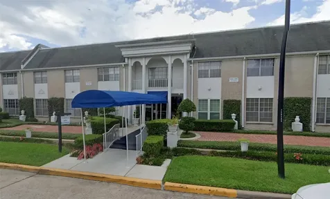 2700 Bellefontaine Street A25 Houston TX 77025