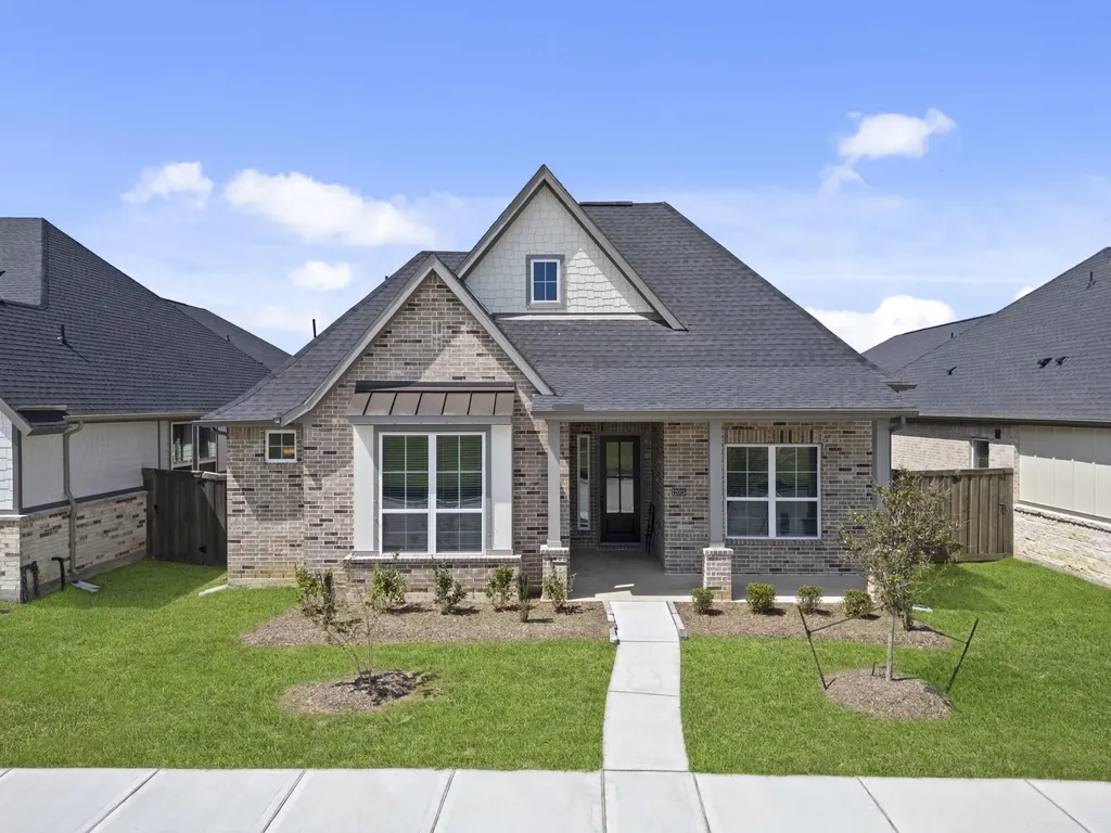 12015 Canal View Boulevard Mont Belvieu TX 77523