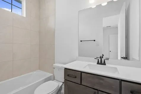 12015 Canal View Boulevard Mont Belvieu TX 77523