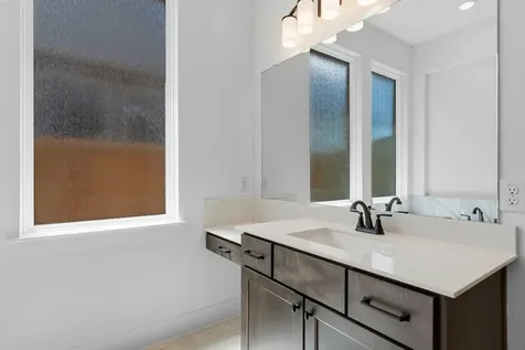 12015 Canal View Boulevard Mont Belvieu TX 77523