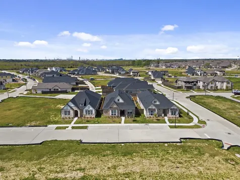 12015 Canal View Boulevard Mont Belvieu TX 77523