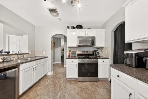 20922 Brushy Canyon Drive Houston TX 77073