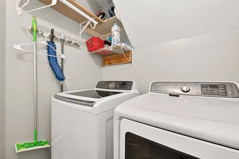 20922 Brushy Canyon Drive Houston TX 77073