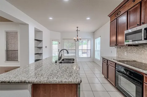 18510 N Settlers Shore Drive Cypress TX 77433