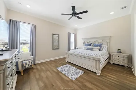 4828 Pearl River Court College Station TX 77845