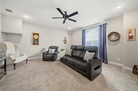 4828 Pearl River Court College Station TX 77845