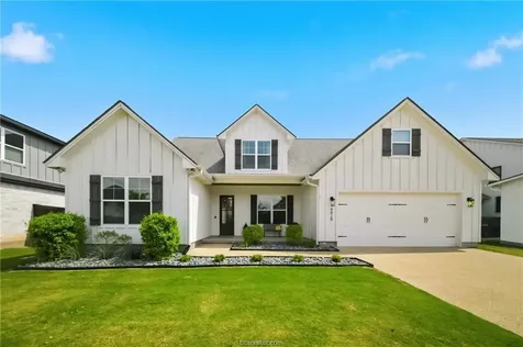 4828 Pearl River Court College Station TX 77845