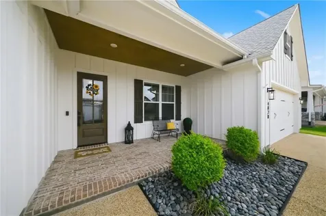 4828 Pearl River Court College Station TX 77845