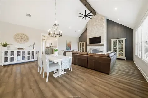 4828 Pearl River Court College Station TX 77845