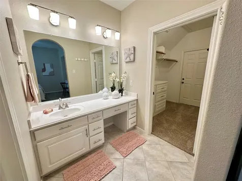 2904 Bridle Path Lane Friendswood TX 77546