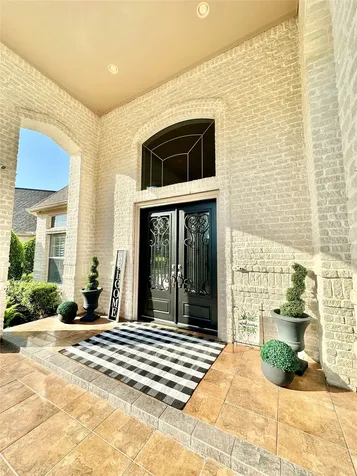2904 Bridle Path Lane Friendswood TX 77546