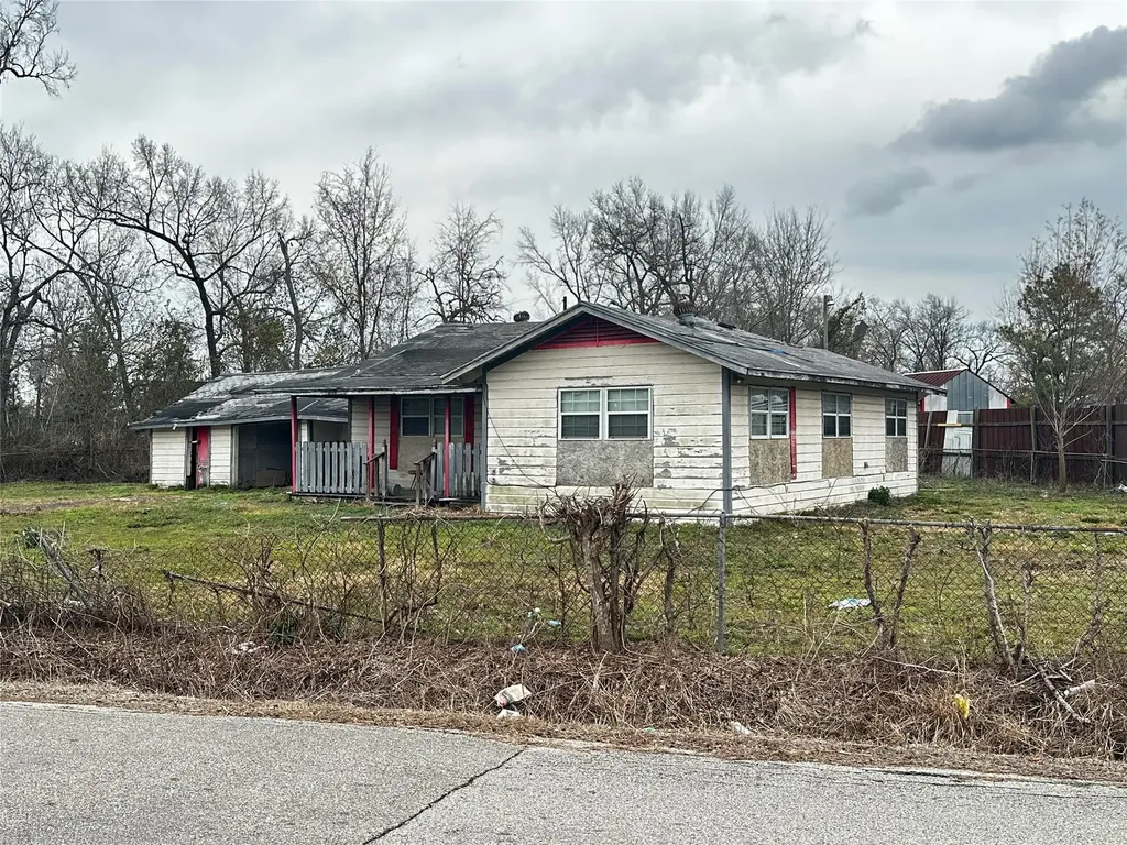 8614 Fringewood Drive Houston TX 77028
