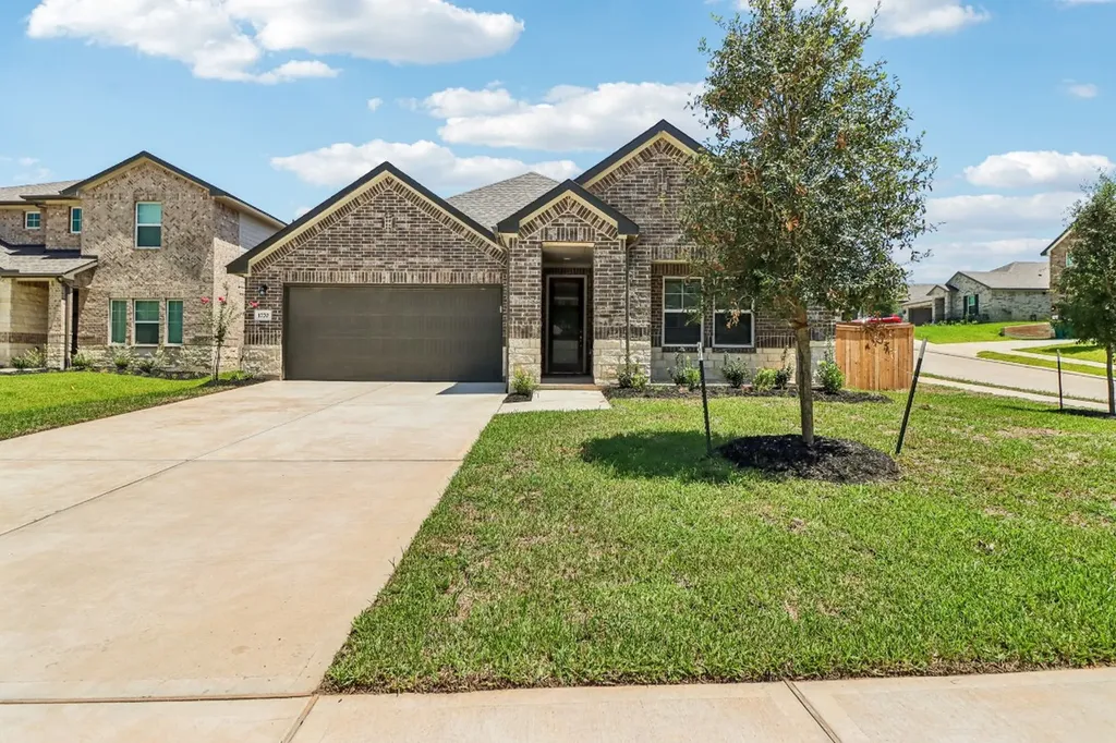 1770 Succotash Oak Court Conroe TX 77304