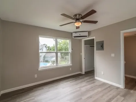 1819 Cove Park Drive 6 League City TX 77573