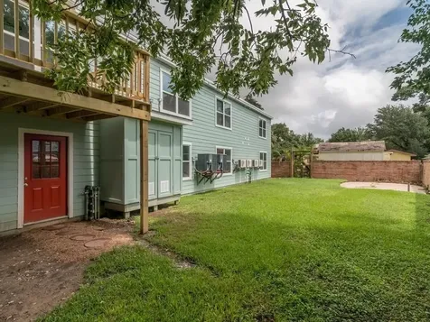 1819 Cove Park Drive 6 League City TX 77573