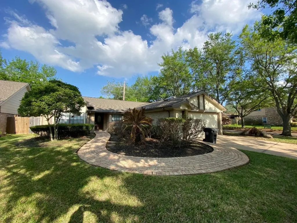 2439 Woodstream Boulevard Sugar Land TX 77479