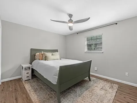 904 Kimmons Drive Alvin TX 77511