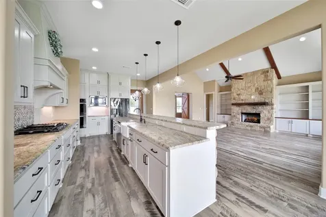 399 Fm 1696 Road W Huntsville TX 77320