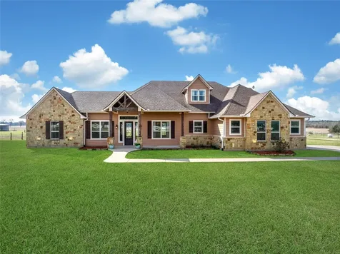 399 Fm 1696 Road W Huntsville TX 77320