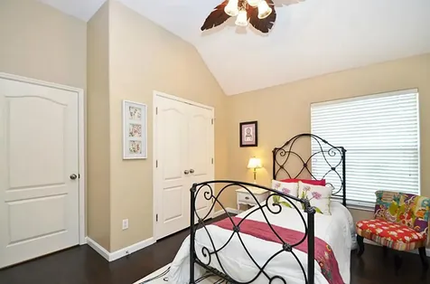 1103 Parkhaven Lane Houston TX 77077