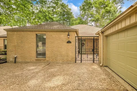 3231 Village Falls Court Kingwood TX 77339