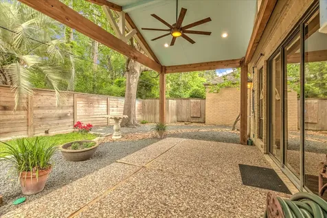 3231 Village Falls Court Kingwood TX 77339